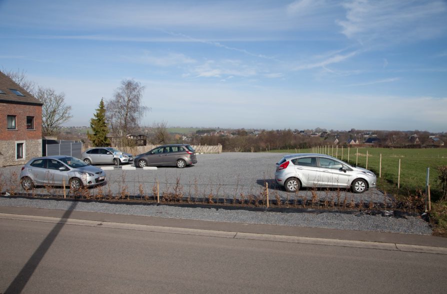 De grote parkeerplaats